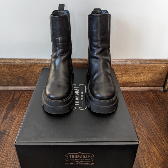 Thursday Boot Co. Reign Platform boots - Picture 3 of 7